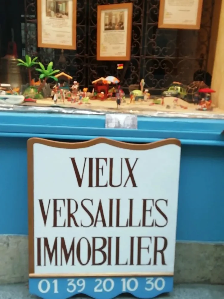 Lettres Et Couleurs Peinture Interieur A Blois Renovation De Patrimoines 10